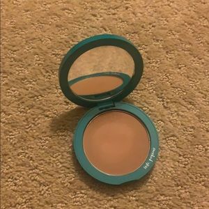 Thrive Causemetics Rhea Bronzer